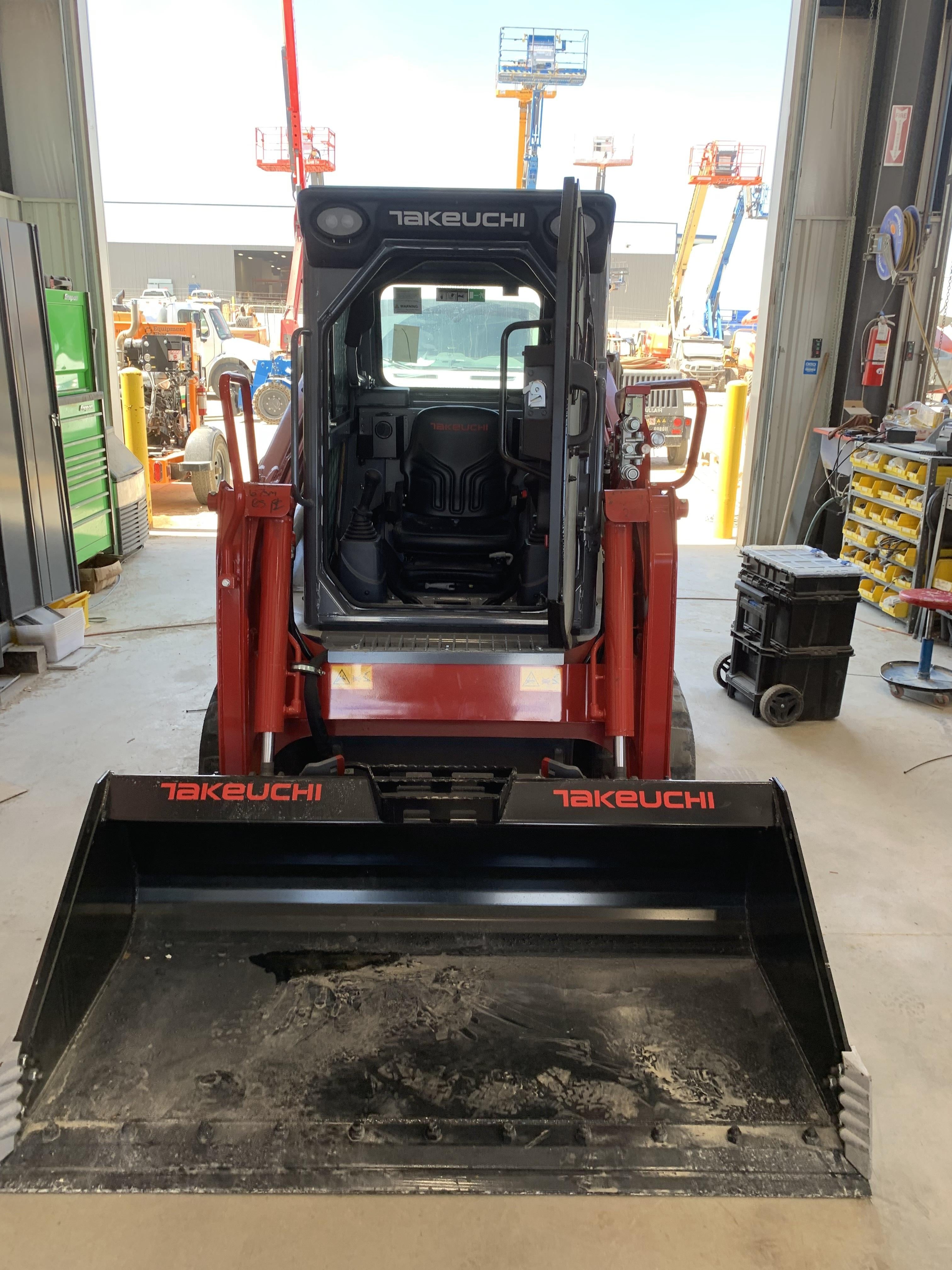 2022 TAKEUCHI TL6CR