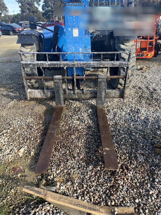 2020 Genie GTH-636 Cab/Heat/Air, Solid Tires, Work Lights, Beacon, Aux Hydraulics, Back up Alarm