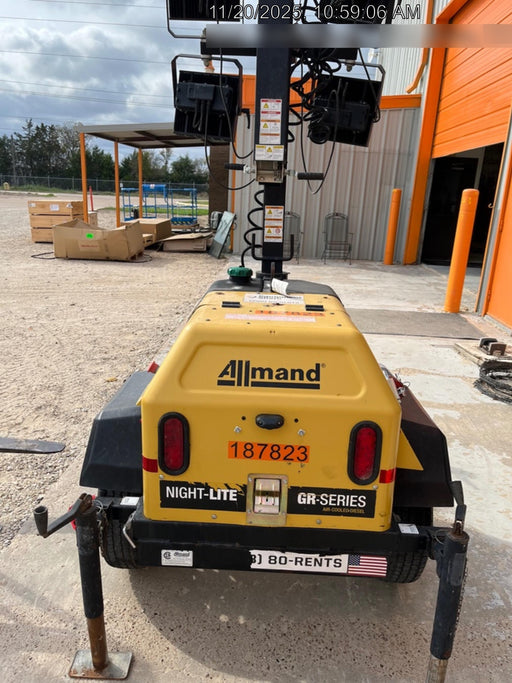 Allmand NLV3GR (4) LED Light Fixture 350W, 23' Vertical Mast, 3kW Prime, Towable, Deep Sea L401, Leveling Jacks, Yanmar T4F 5.8hp