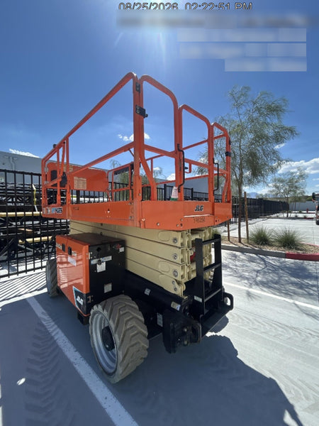2021 JLG ERT4069