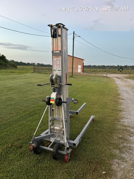 2023 GENIE SLC-24
