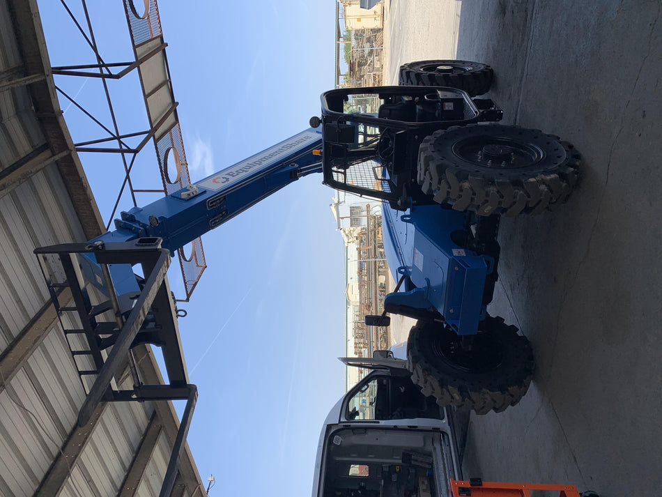 2022 GENIE GTH-636