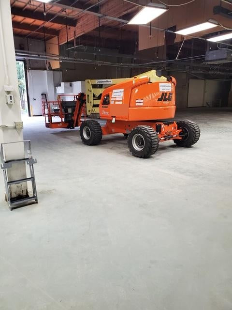 2019 JLG 450AJ