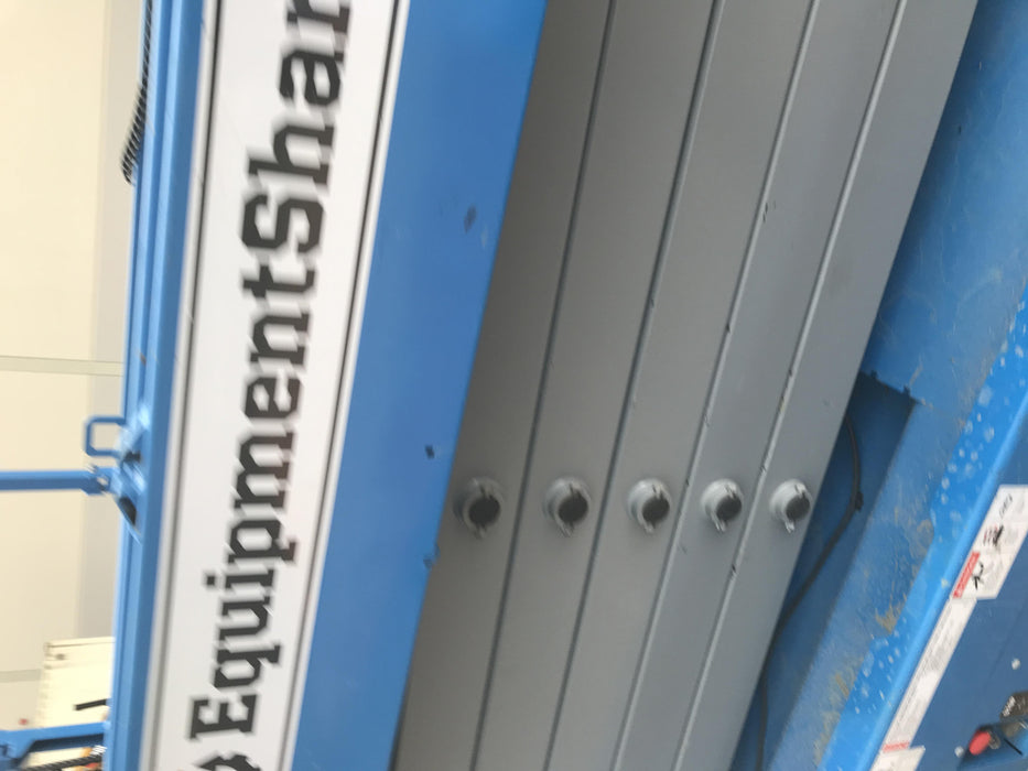 2019 Genie GS-4047 Folding rails with half height swing gate