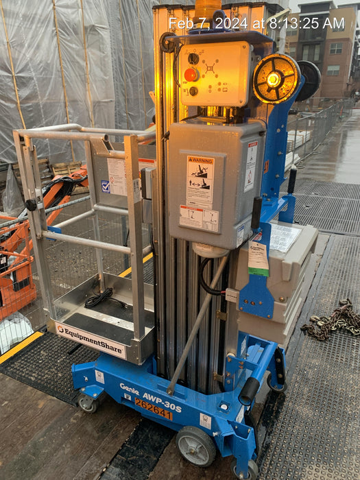 2022 GENIE AWP-30S DC