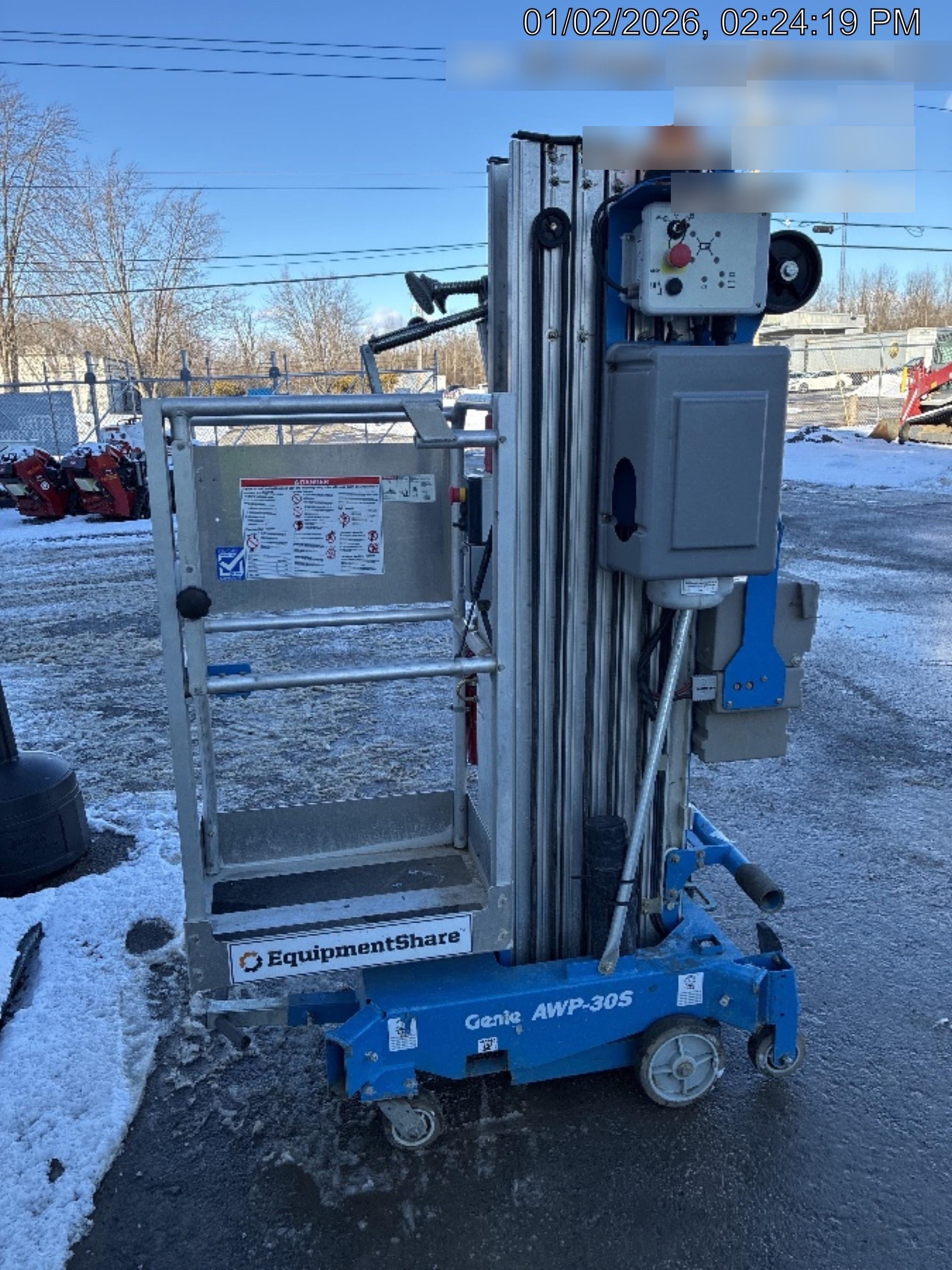 2022 GENIE AWP-30S DC
