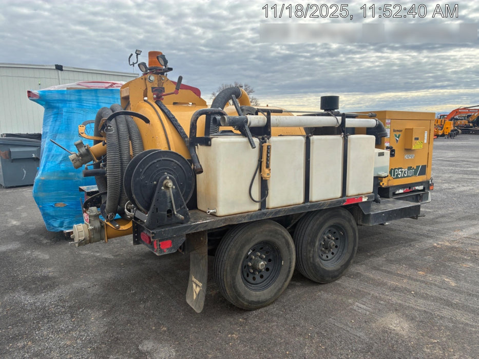 2022 VAC-TRON LP573XDT