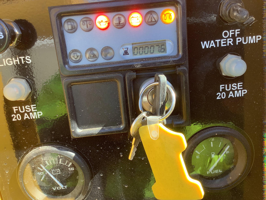 2020 Vac-Tron LP573XDT Tier 4 Kohler Diesel Engine, 500 Gallon Debris Tank w/ Hydraulic Tilt, two (2) 100 Gallon Water Tanks, Low Profile Torsion Axles (12,000 GVWR), Manual Jack Trailer