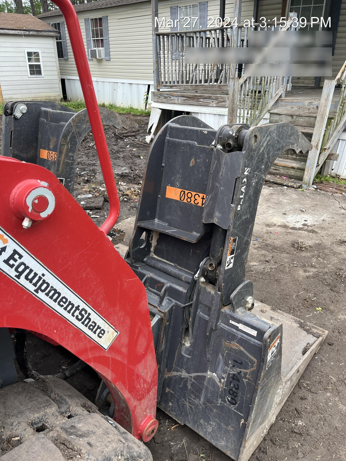 2021 PALADIN 76" Scrap Grapple Bucket - Paladin