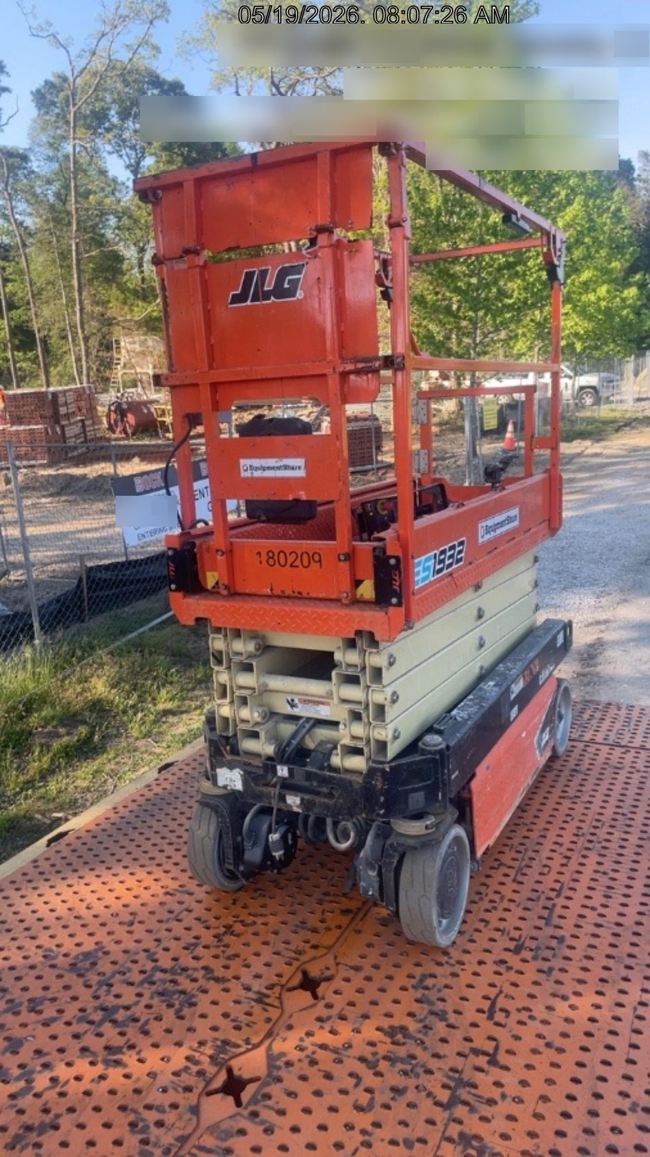 2021 JLG ES1932