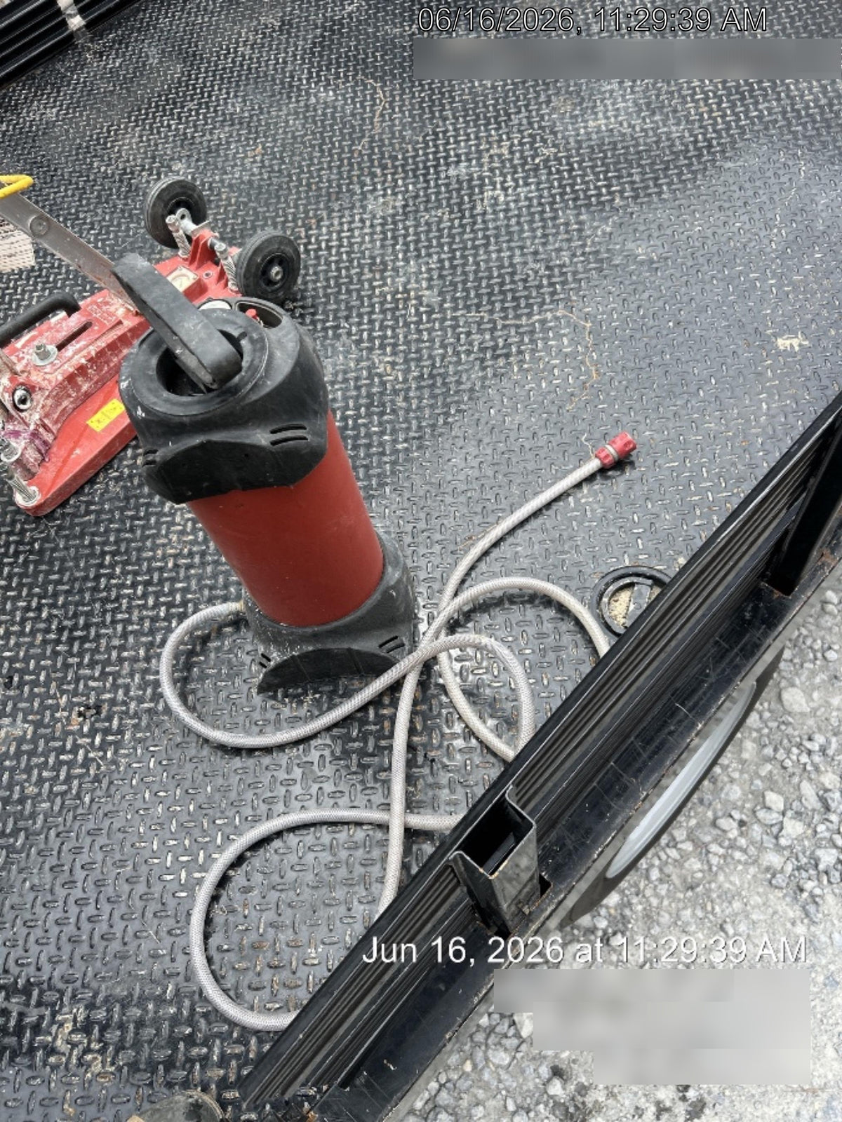 2021 HILTI DD250E