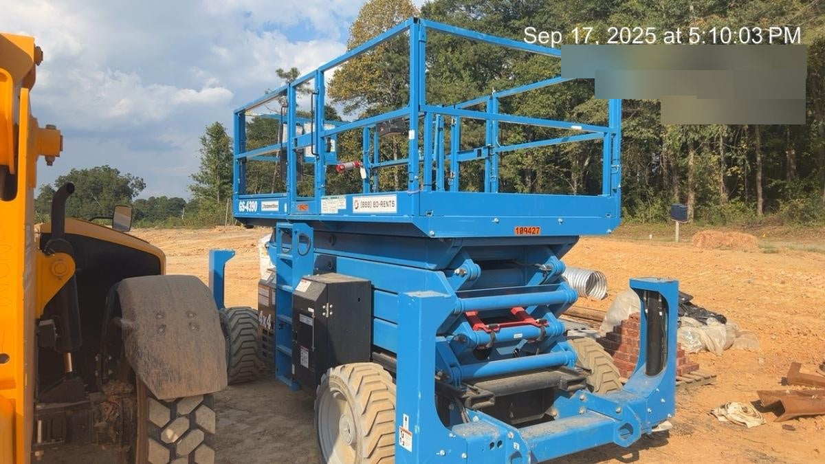 2020 GENIE GS-4390 RT