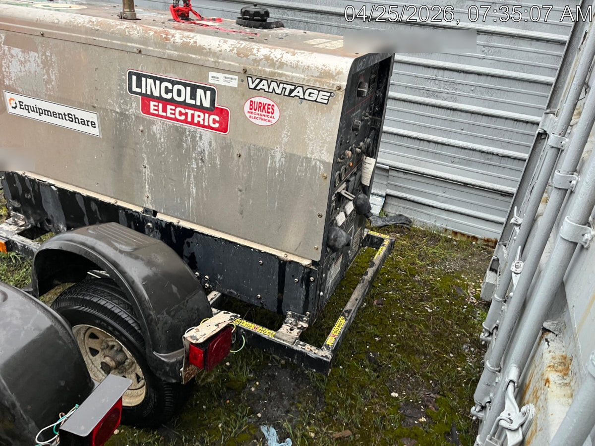 2019 Lincoln Electric Vantage 322 Welder Ready-Pak 3, Two wheel trailer, Fender and Light kit, Cable Rack