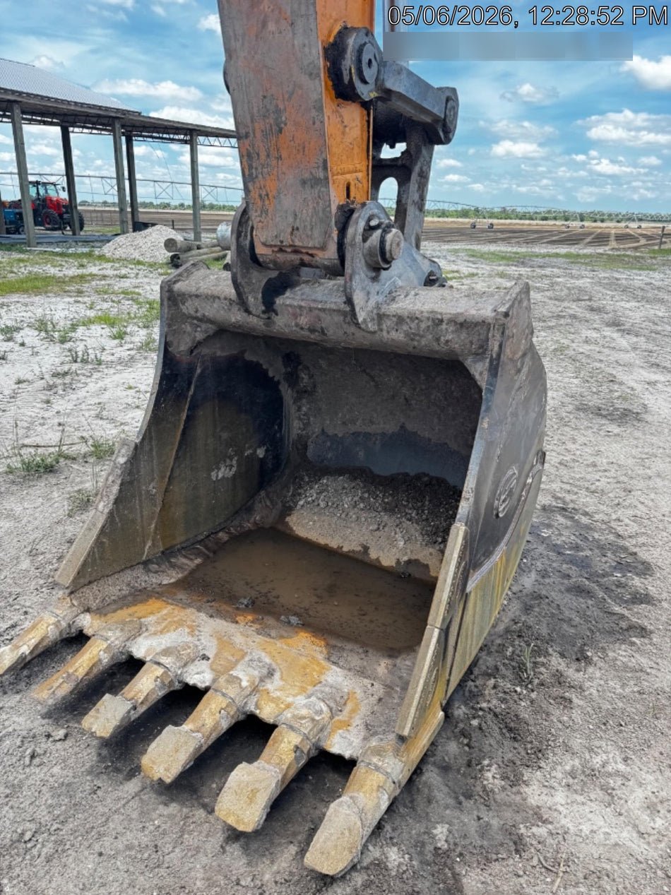 2023 CASE BT-28H054