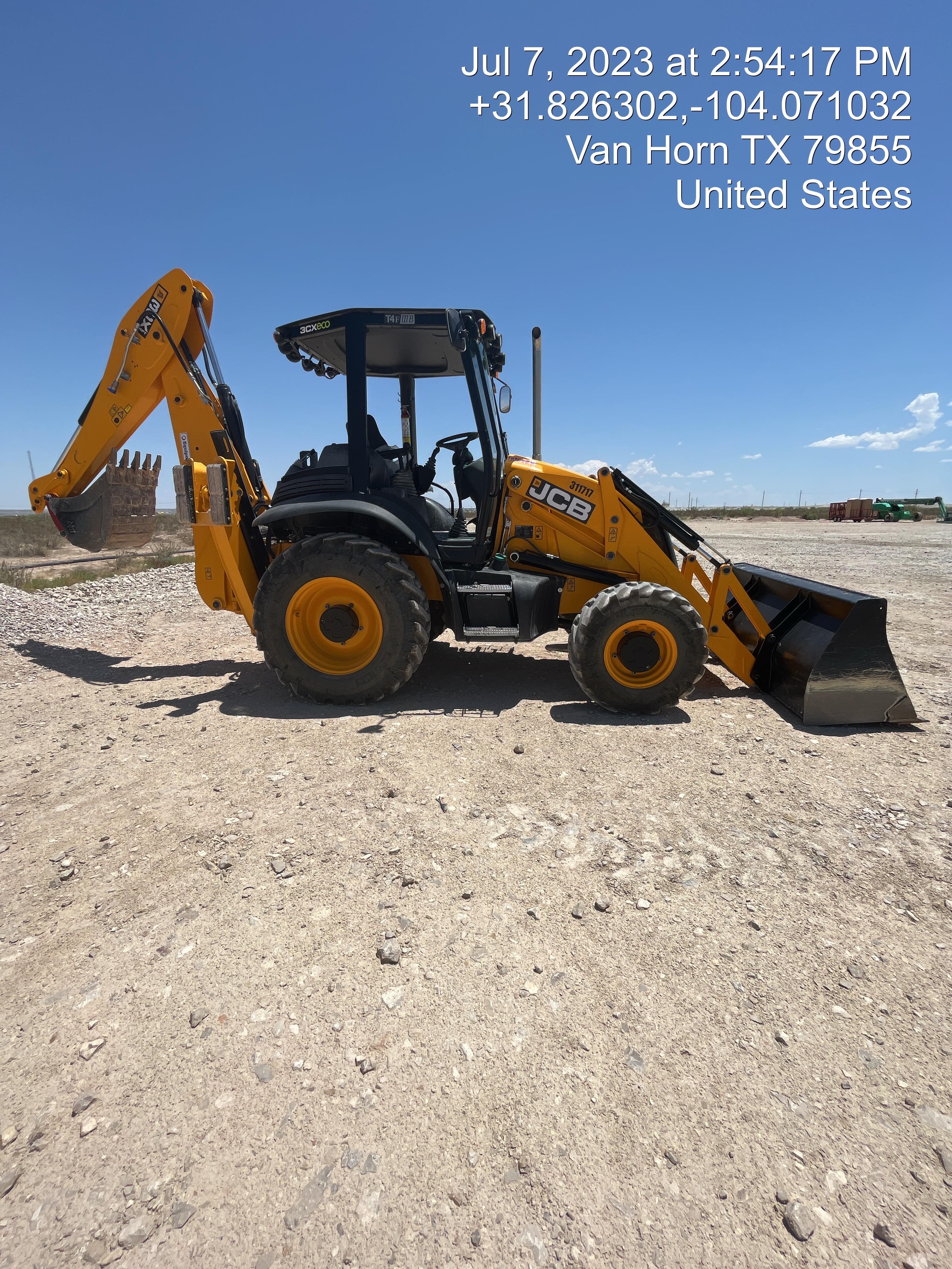 2023 JCB 3CX-14