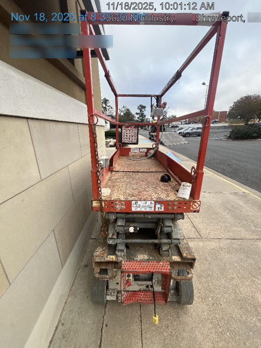 2018 Skyjack SJIII-3219 Skyjack SJIII3219 Scissor Lift w/Trojan Batteries