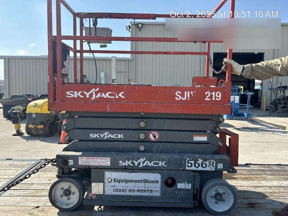 2017 Skyjack SJIII-3219 SJ3219, Trojan Battery Set, Extended Warranty 5yr/5k hr