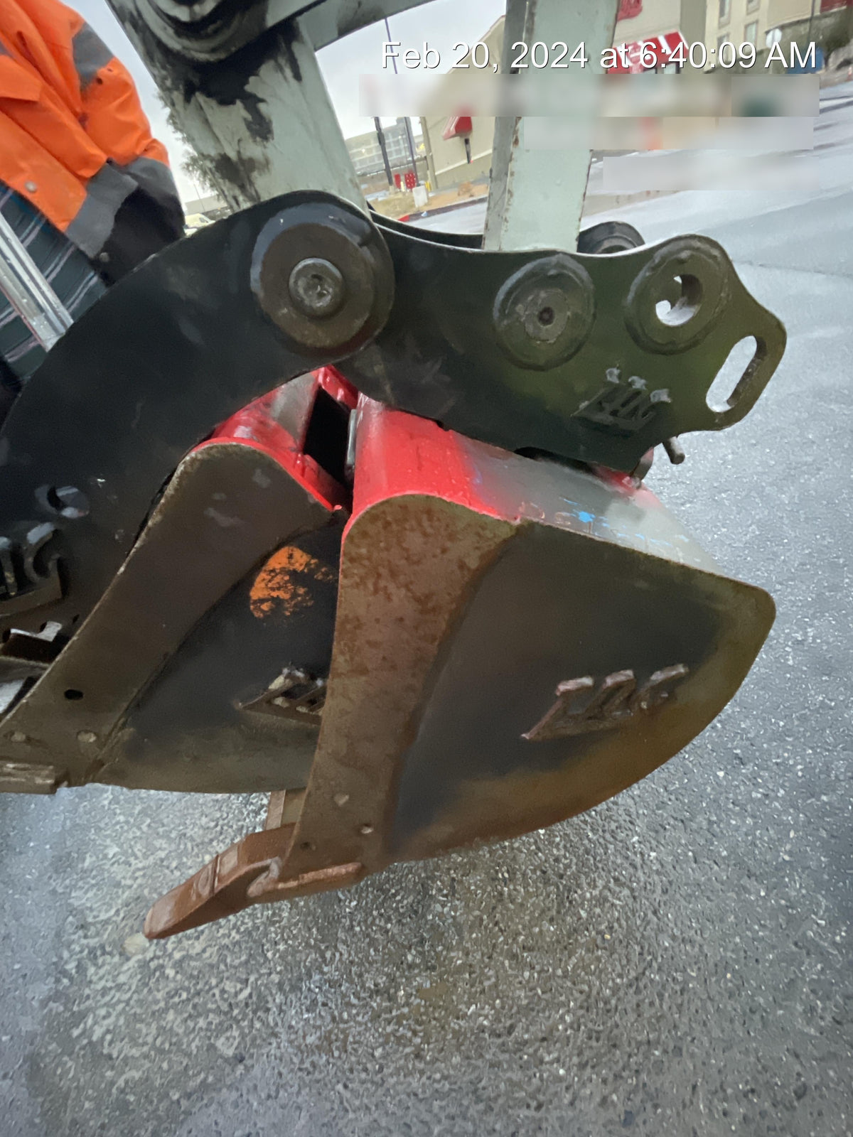2021 TAG MANUFACTURING 24" Bucket - Mini Excavator 5,000 - 14,000 Lbs