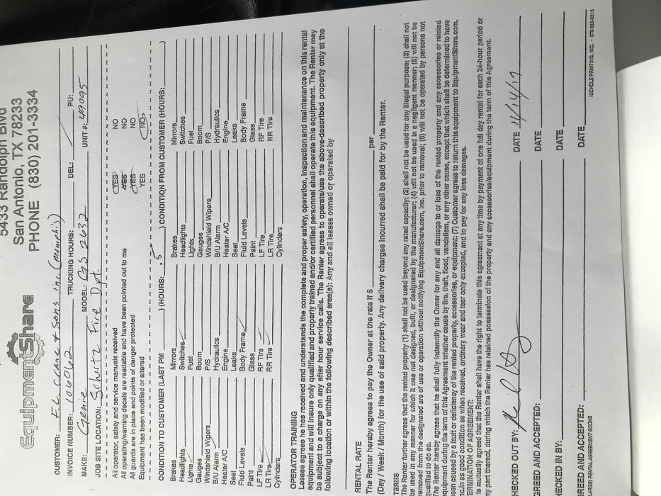2019 Genie GS-2632 Folding rails with half height swing gate