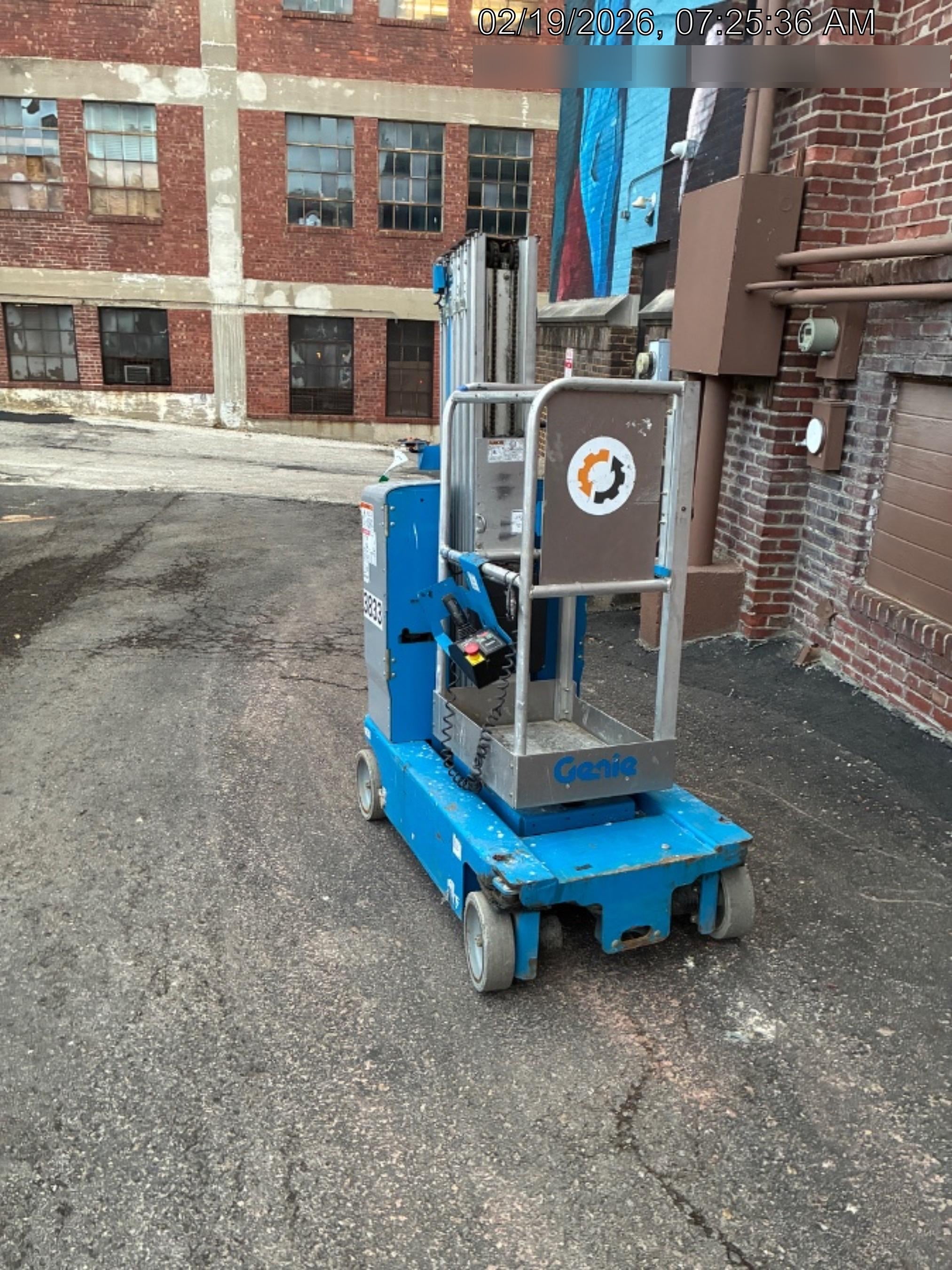 2017 GENIE GR-20