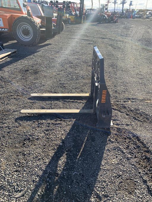 2020 PALADIN 48" Pallet Forks - Paladin