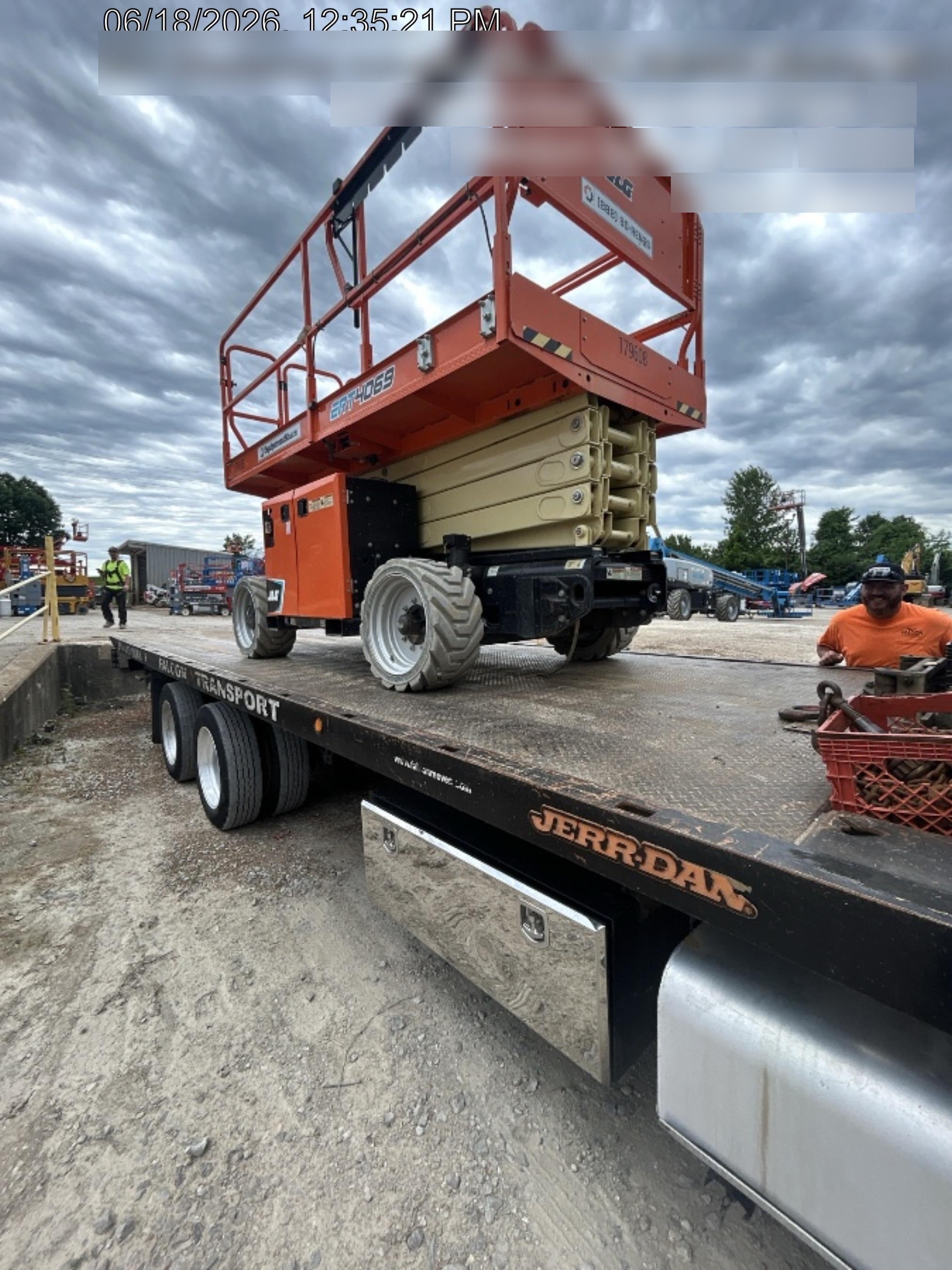 2021 JLG ERT4069
