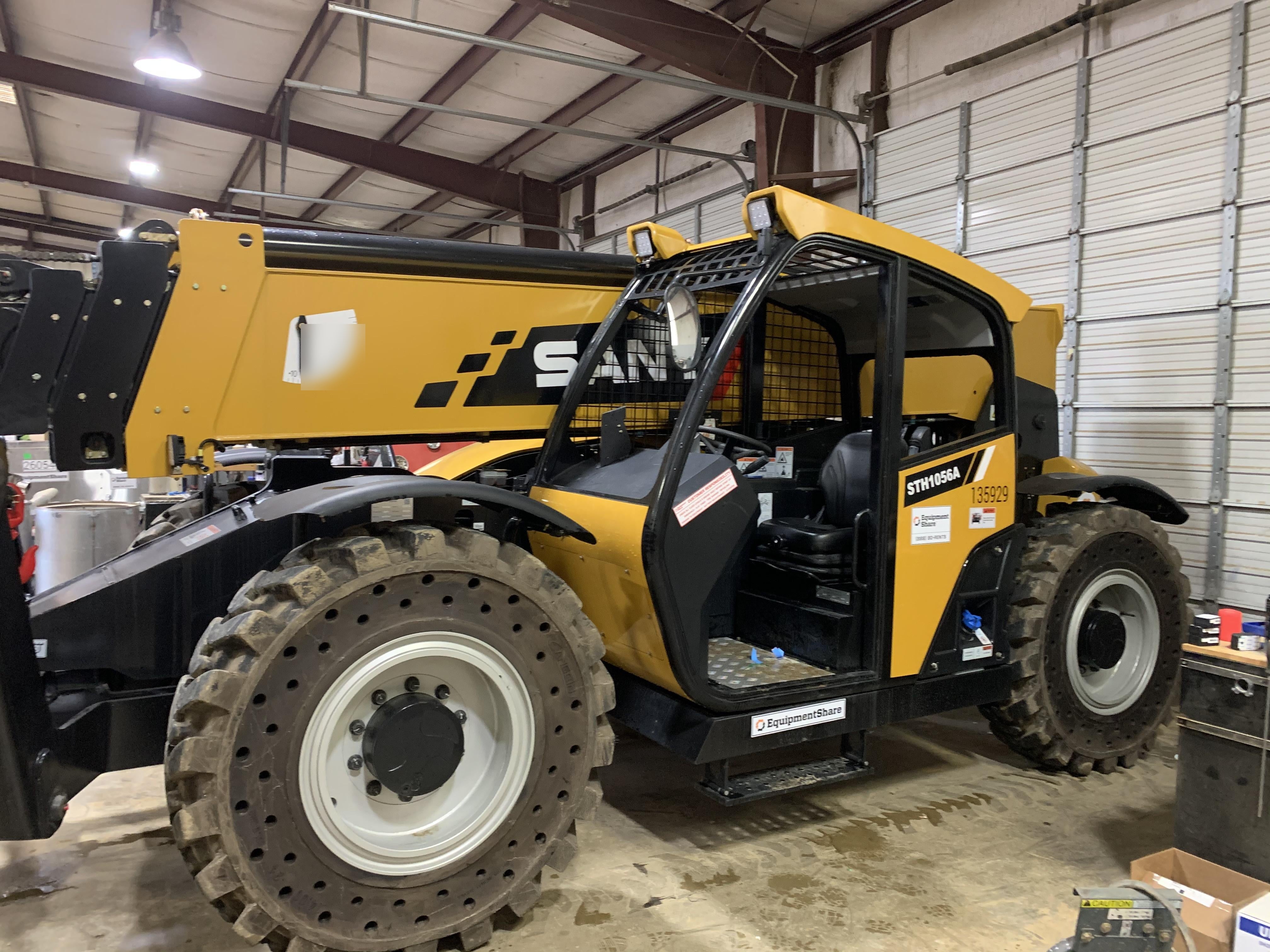 2021 SANY STH1056