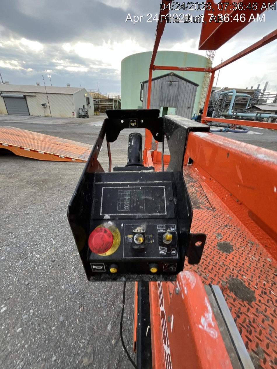 2022 JLG ES2632