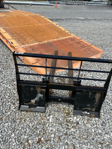2025 ARROW MATERIAL HANDLING F5100CB - 72"