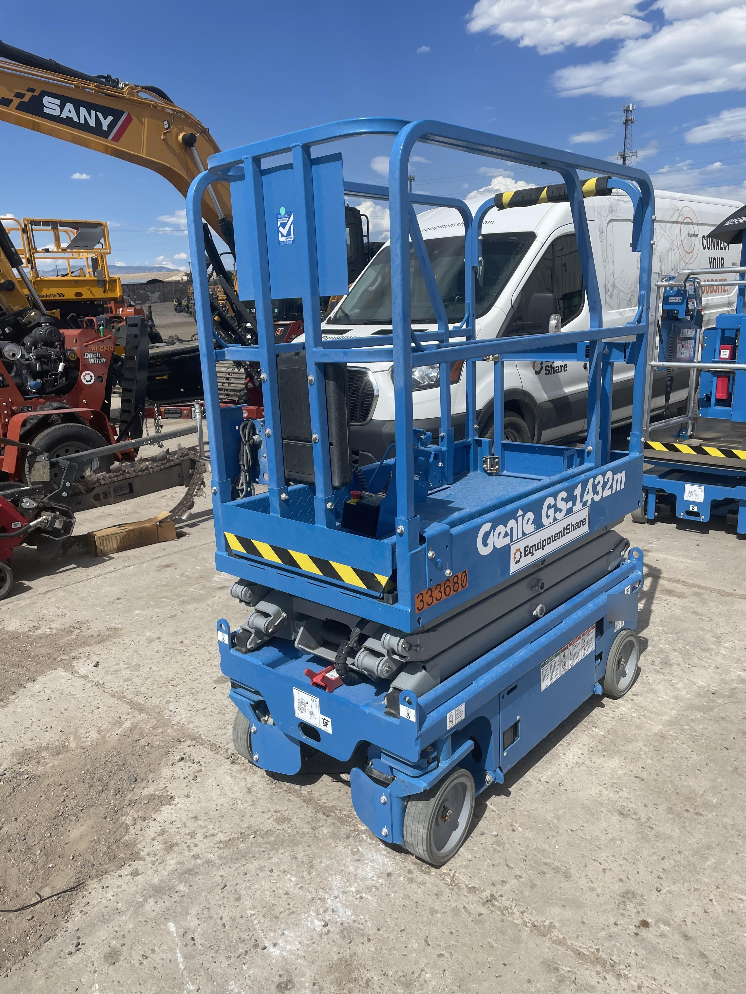 2023 GENIE GS-1432