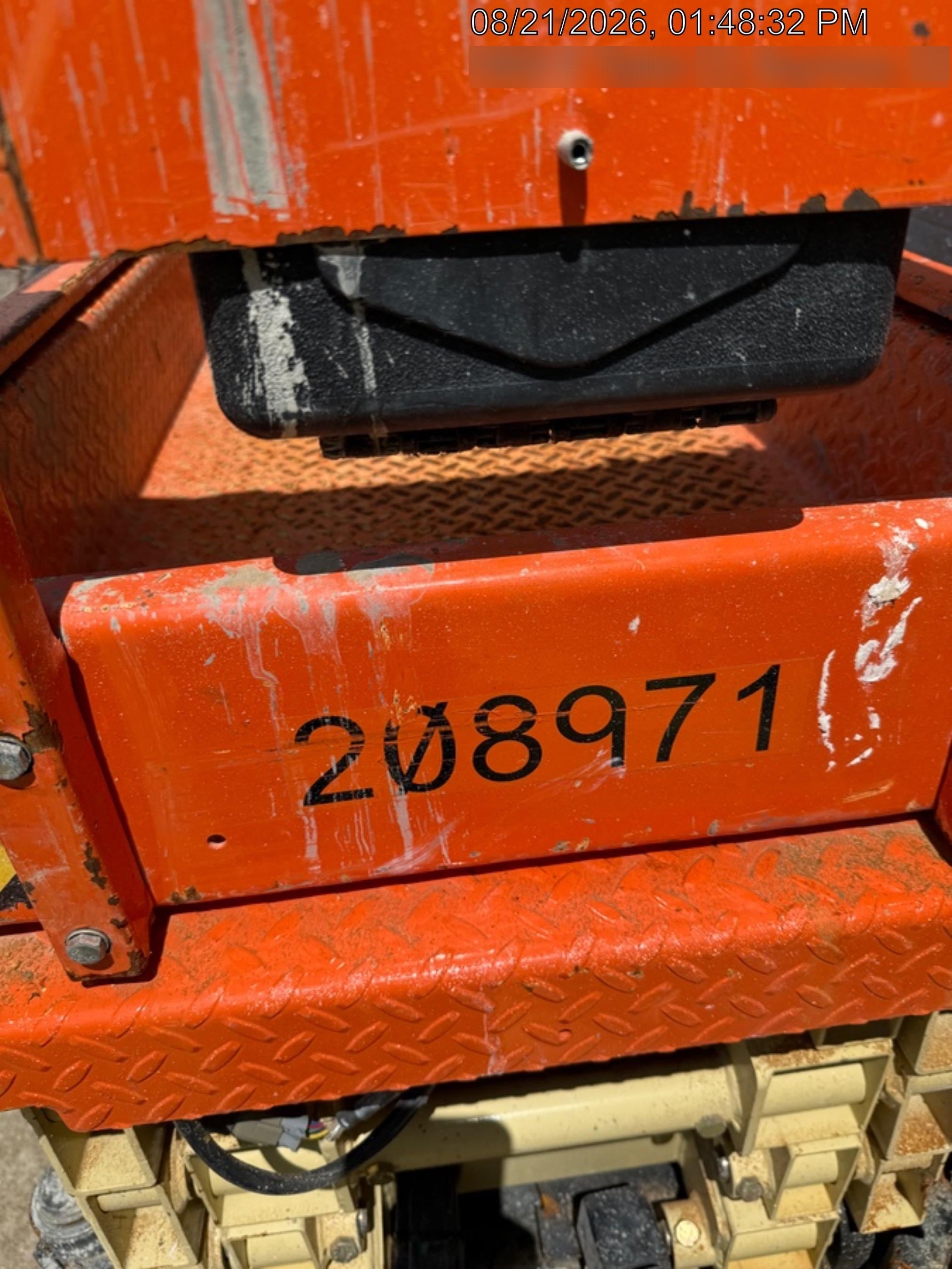 2022 JLG ES1932