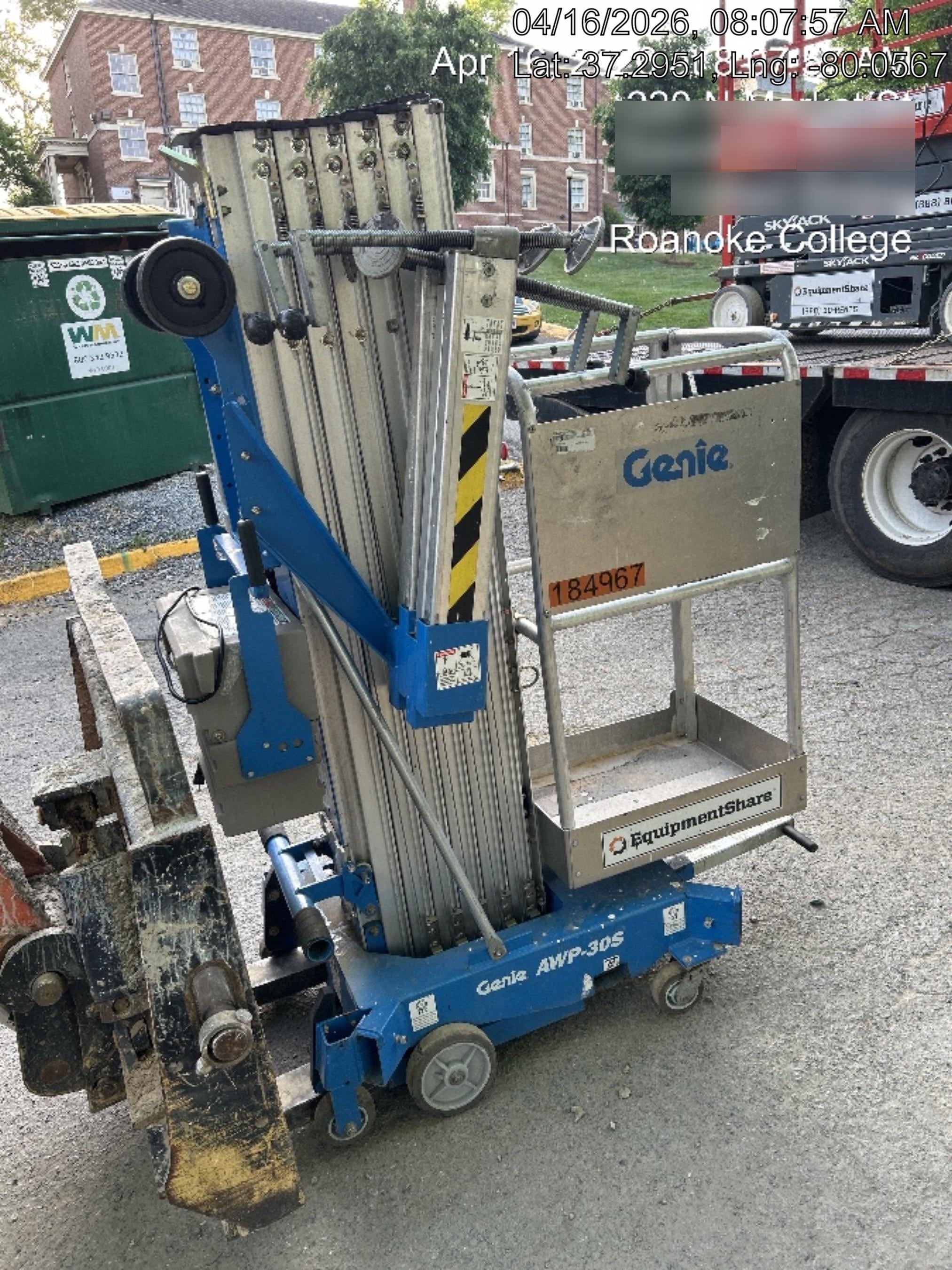 2021 GENIE AWP-30S DC
