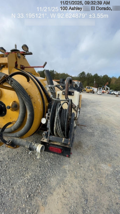 2023 Vac-Tron LP573XDT T4 Koehler Diesel Engine, 500 Gallon Debris Tank, x2 100 Gallon Water Tanks