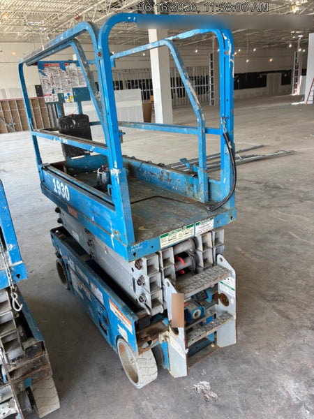 2019 Genie GS-1930 Fixed Rails with Chain Entry