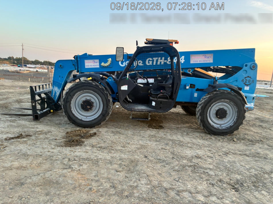 2017 Genie GTH-844 Genie GTH 844, Solid Tires, 60" carriage, Open ROPS