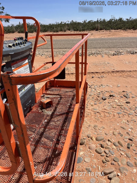 2022 JLG 860SJ