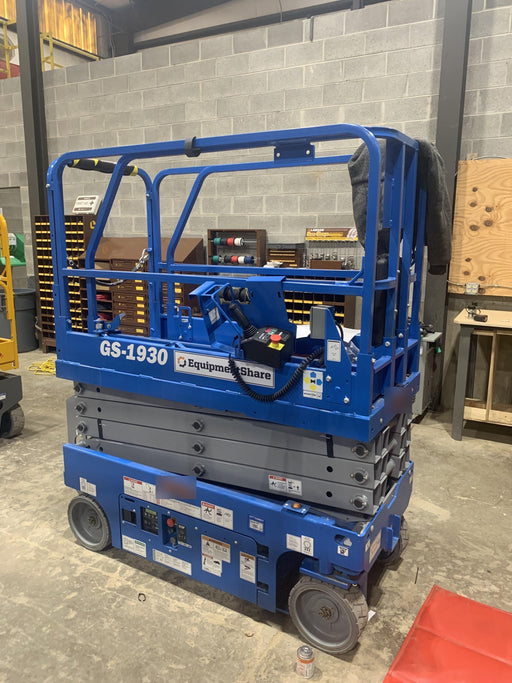 2019 Genie GS-1930 Fixed Rails with Chain Entry