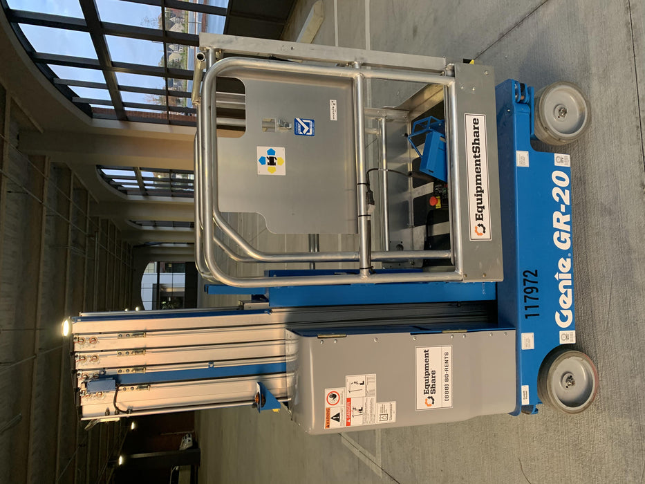 2020 GENIE GR-20