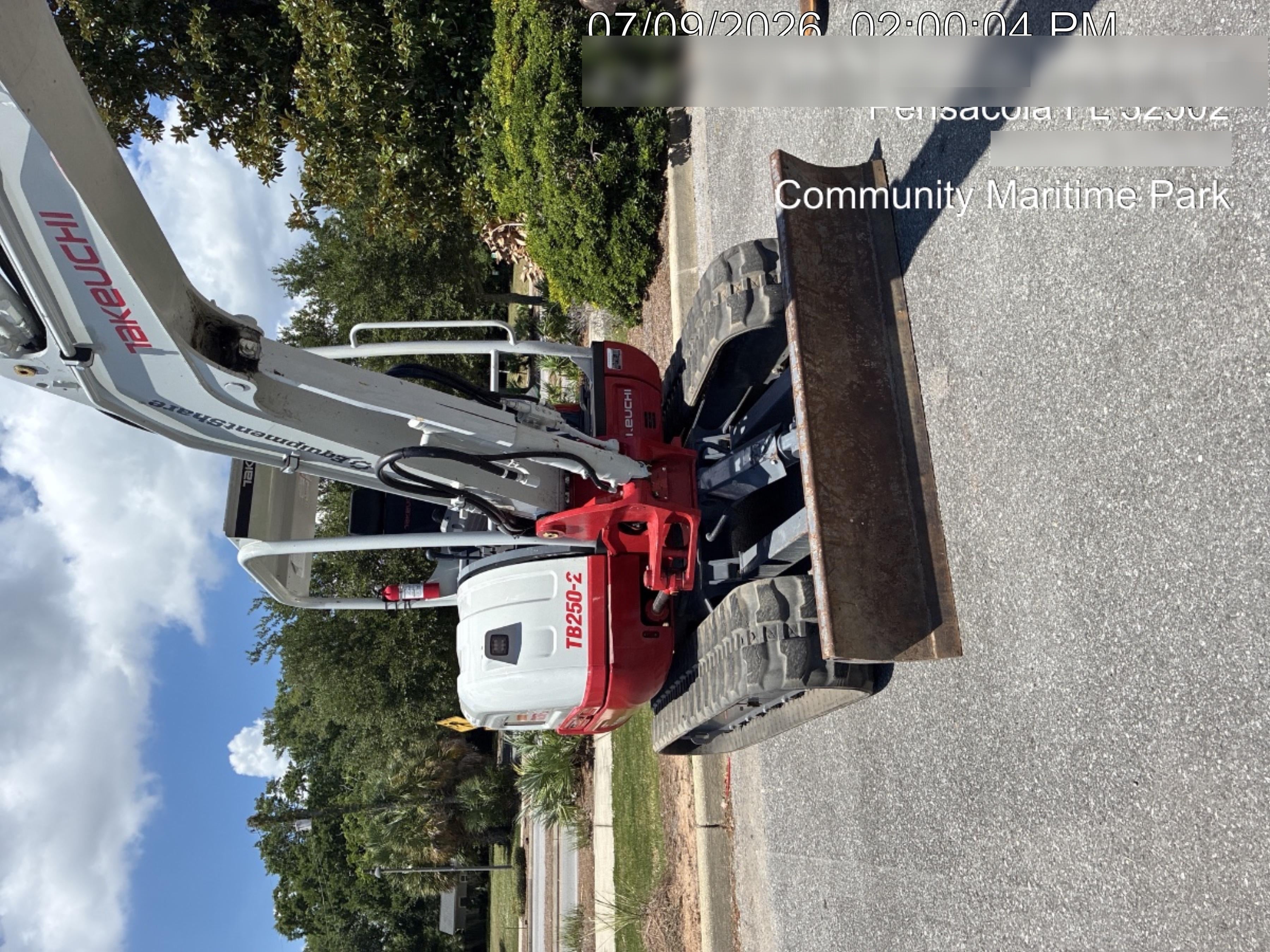 2025 TAKEUCHI TB250-2R