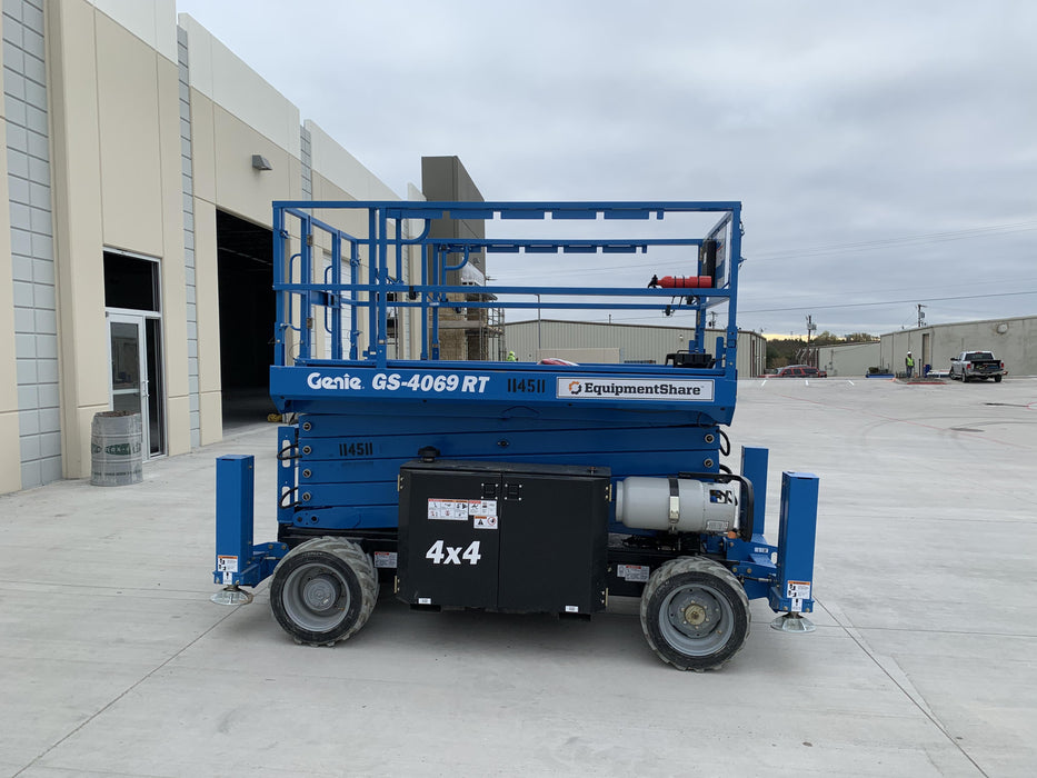 2020 GENIE GS-4069 RT
