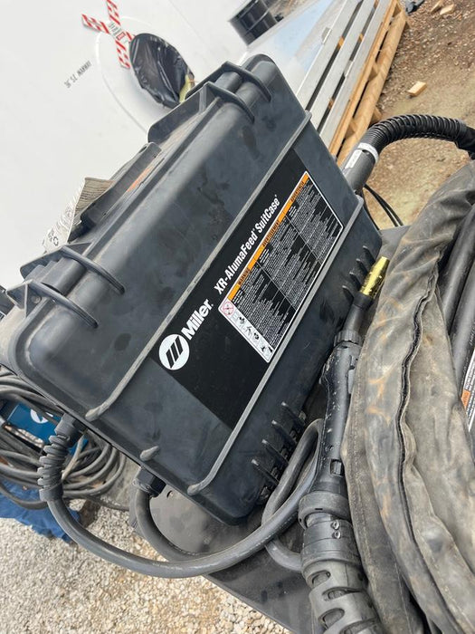 2023 MILLER ELECTRIC XR-AlumaFeed