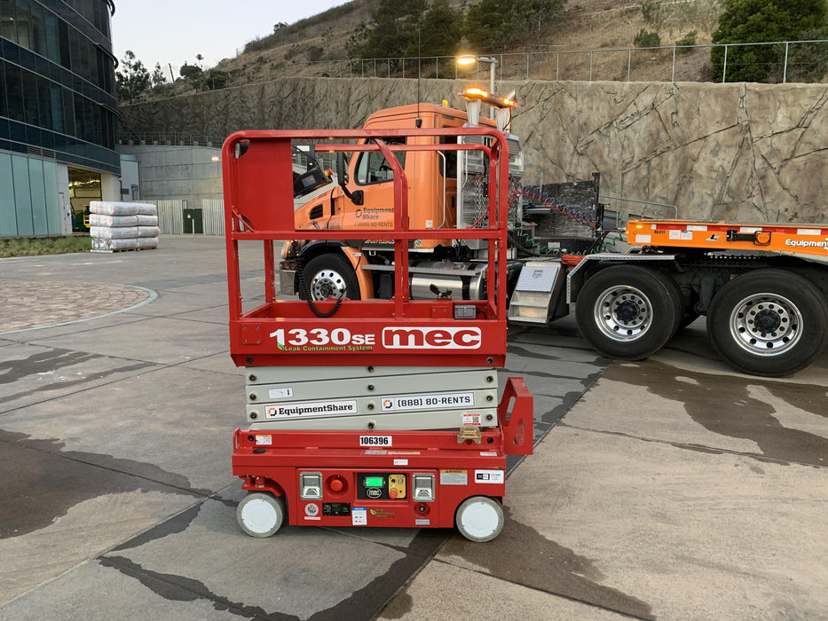 2020 MEC 1330SE Solid NM Tires, Steel Swing out Doors, LCS, Beacon, 900W Inverter