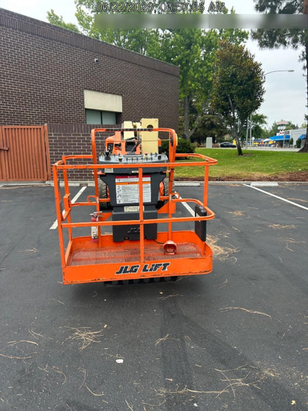 2019 JLG E450AJ