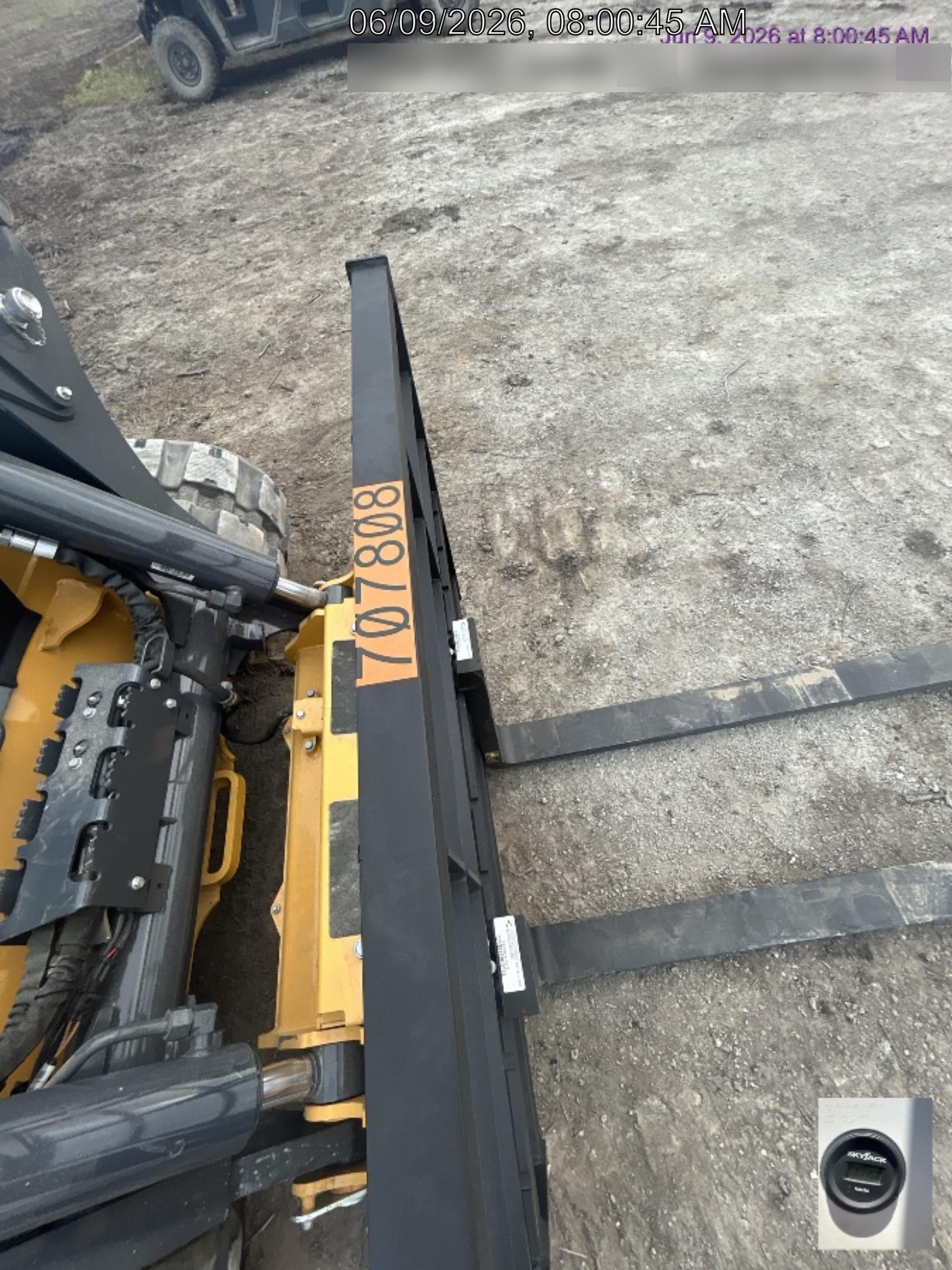 2026 ARROW MATERIAL HANDLING 72" Pallet Forks - Arrow