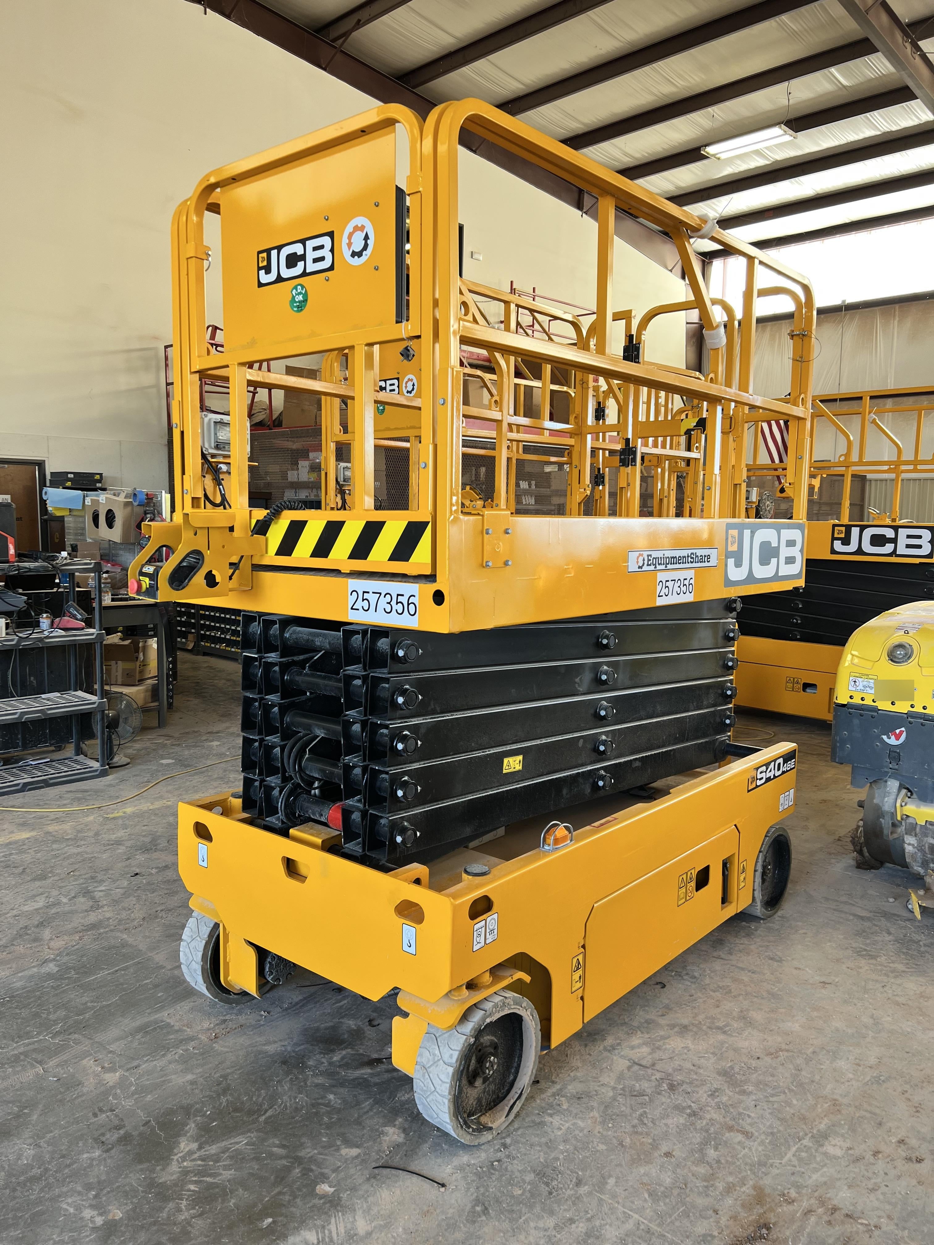 2022 JCB S4046E