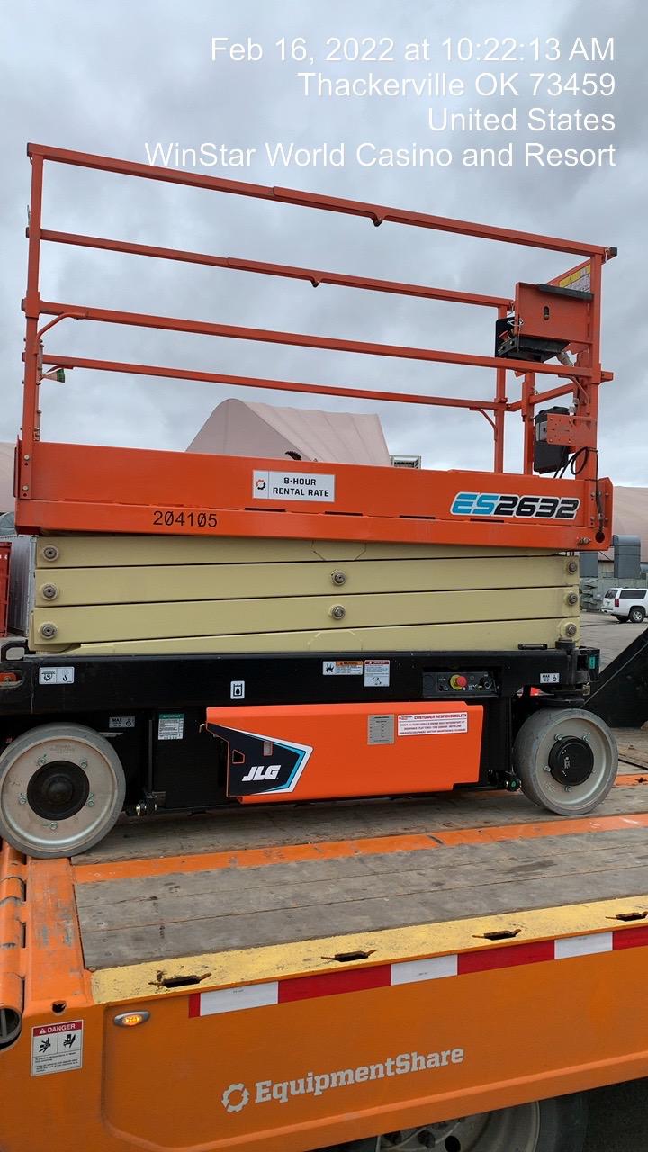 2022 JLG ES2632