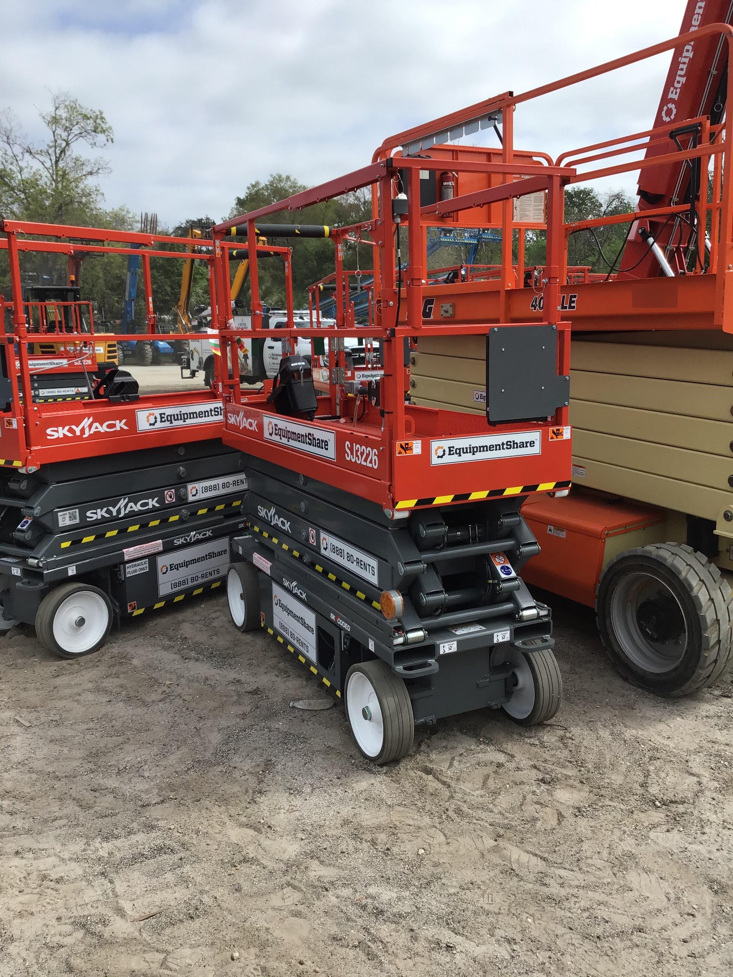 2021 SKYJACK SJ3226