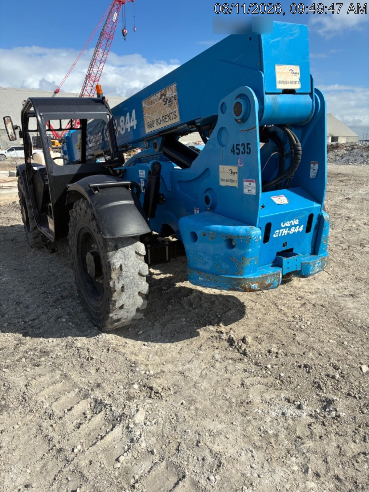 2017 GENIE GTH-844