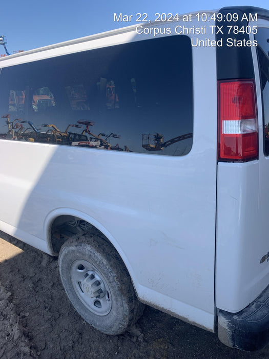 2023 CHEVROLET Express Van - Rental