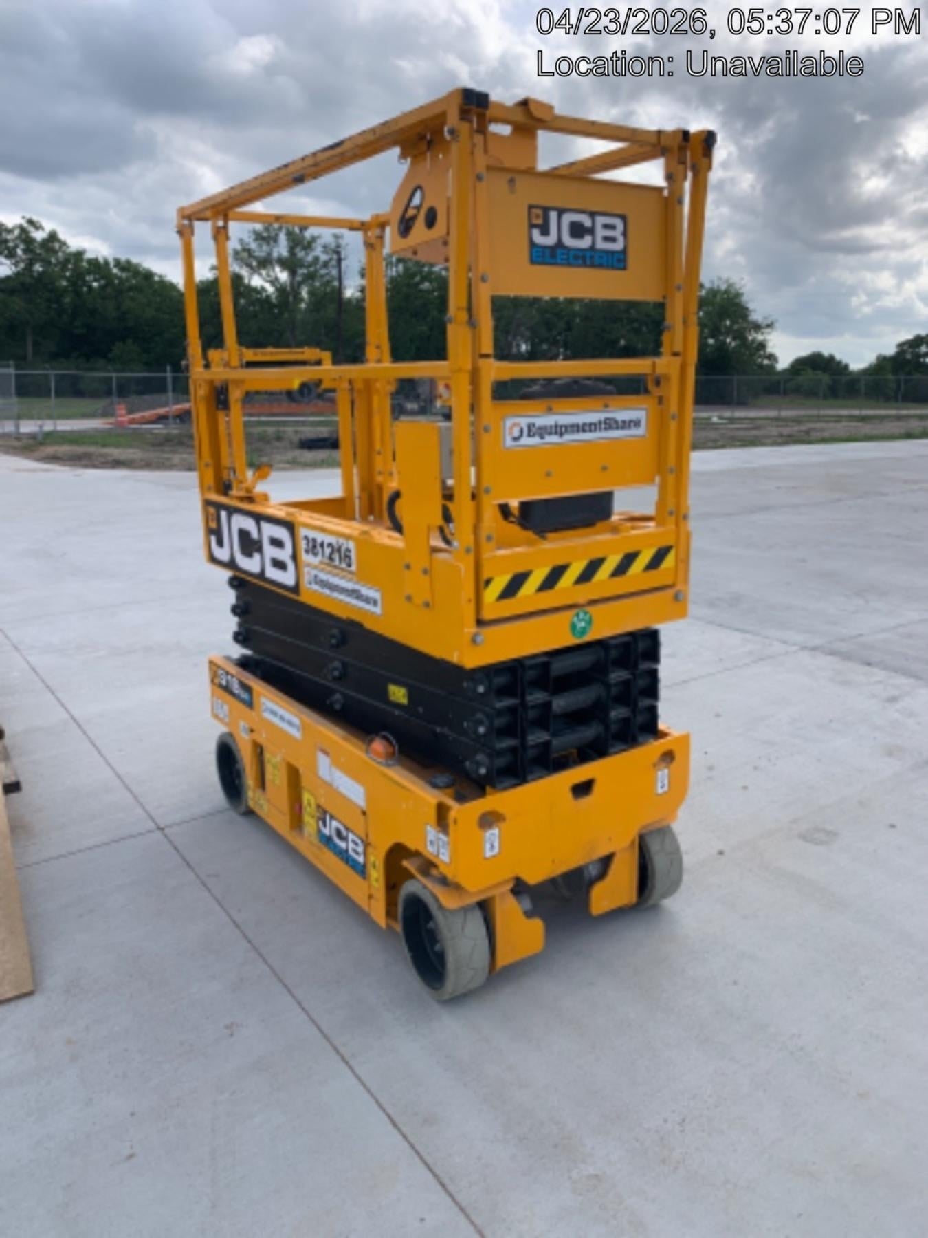 2024 JCB S1932E